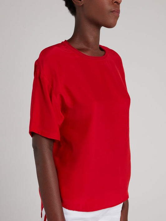 Красная блузка с рукавами до локтя